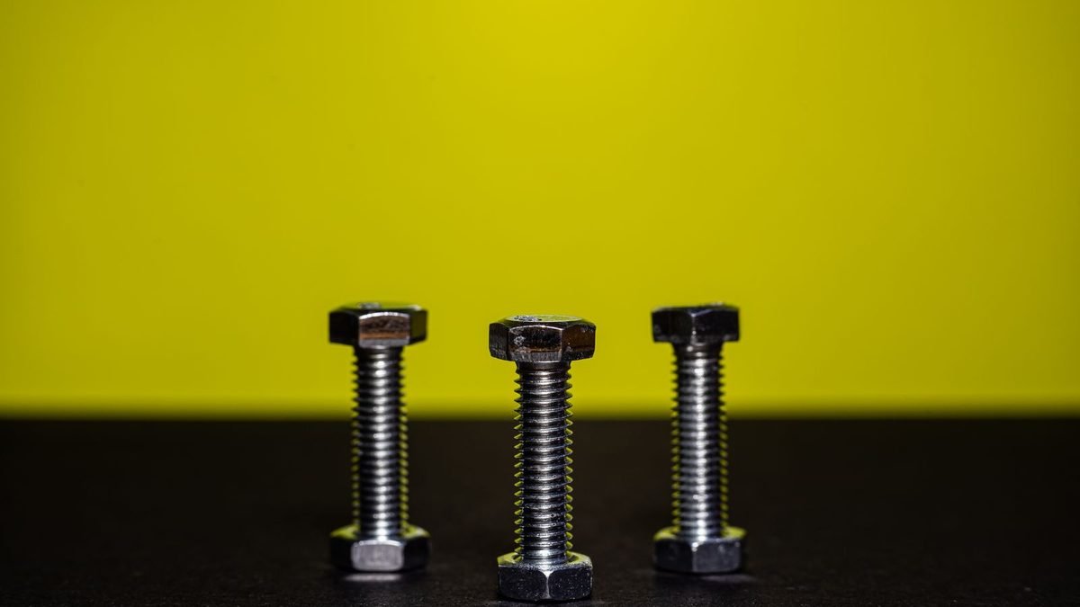 Bolt Property Classes 4.6, 8.8 and 10.9: What the Numbers Mean
